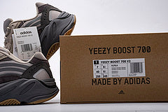 Reps Sneakers Adidas Yeezy Boost 700 V2 “Tephra”FU7914
