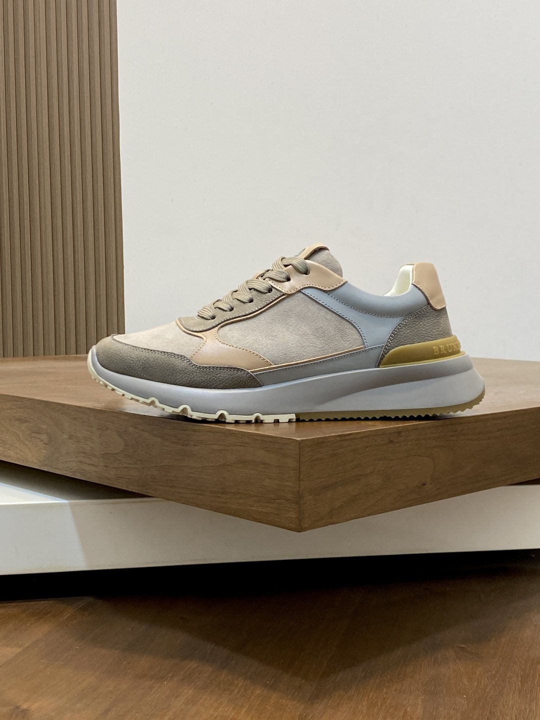 Brunello Cucinelli Cream and Gray Low-Top Sneakers