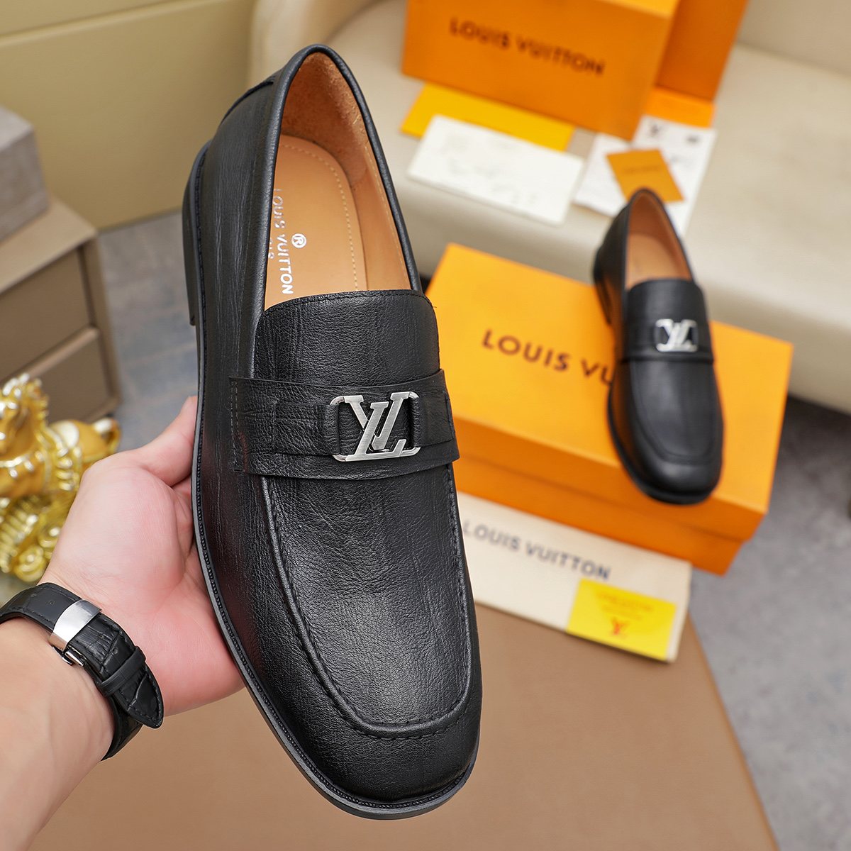 Louis Vuitton Men's Black Textured Hardware Loafers