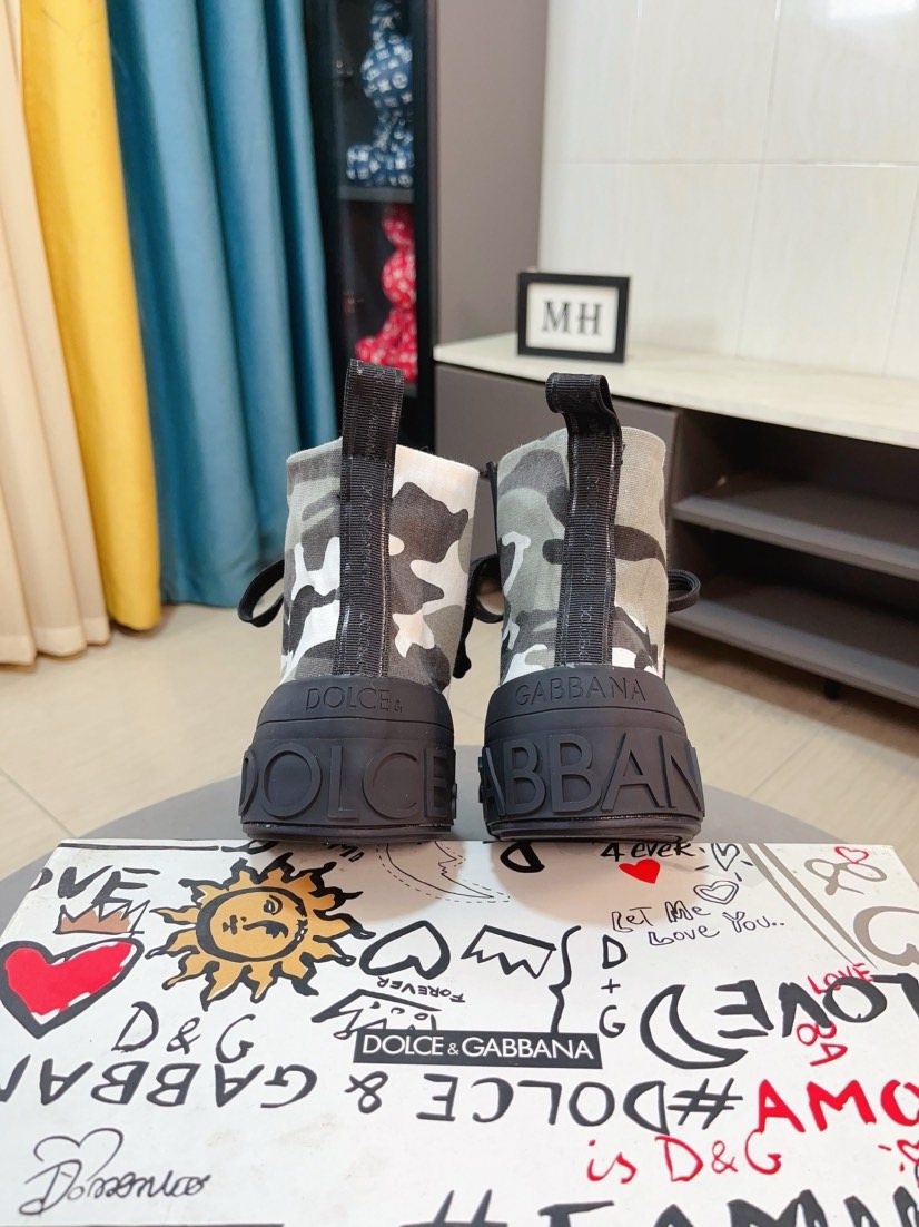 Dolce & Gabbana Camouflage High-Top Sneakers