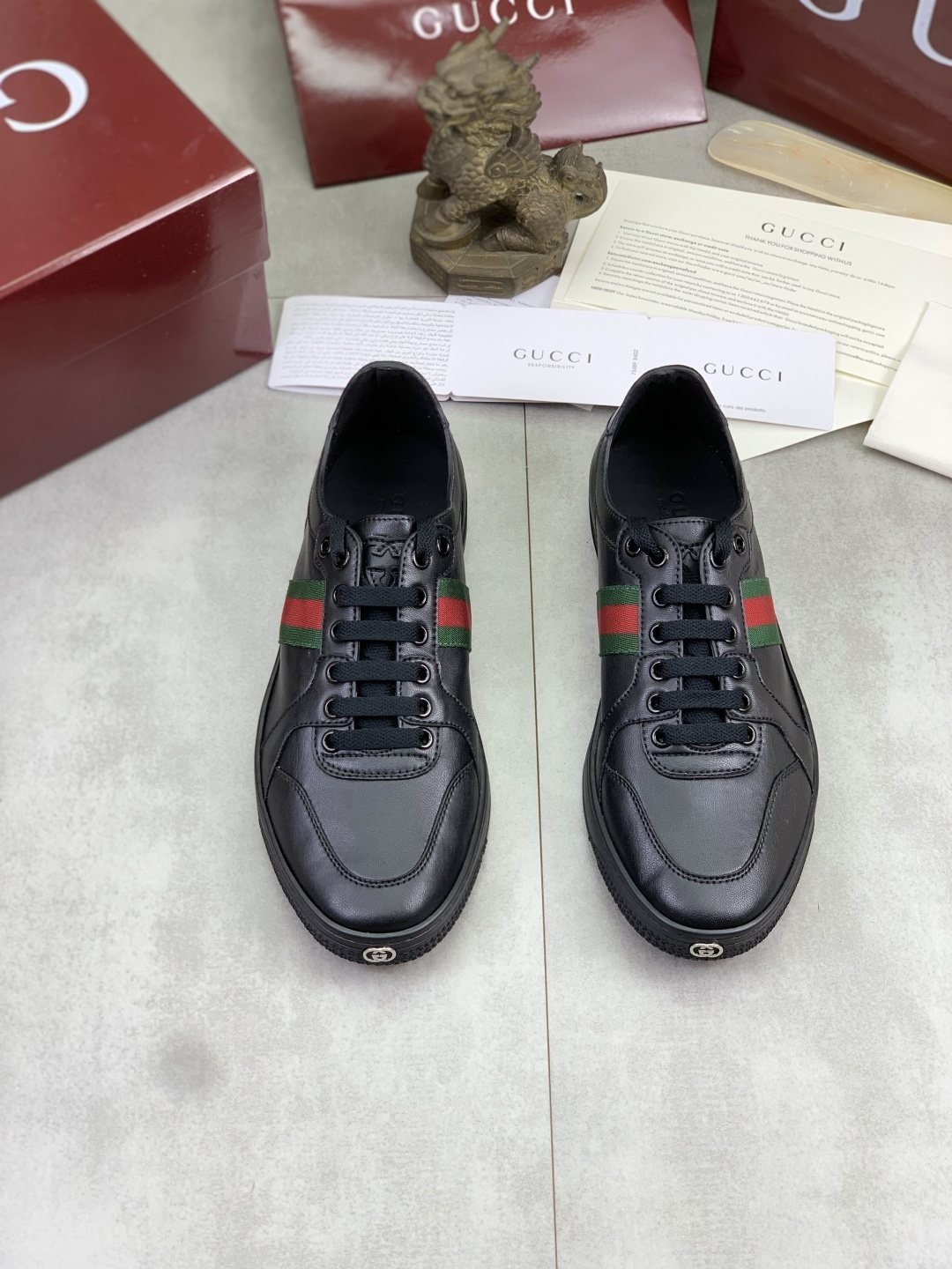 Gucci Low-Top Sneakers with Green and Red Side Stripes