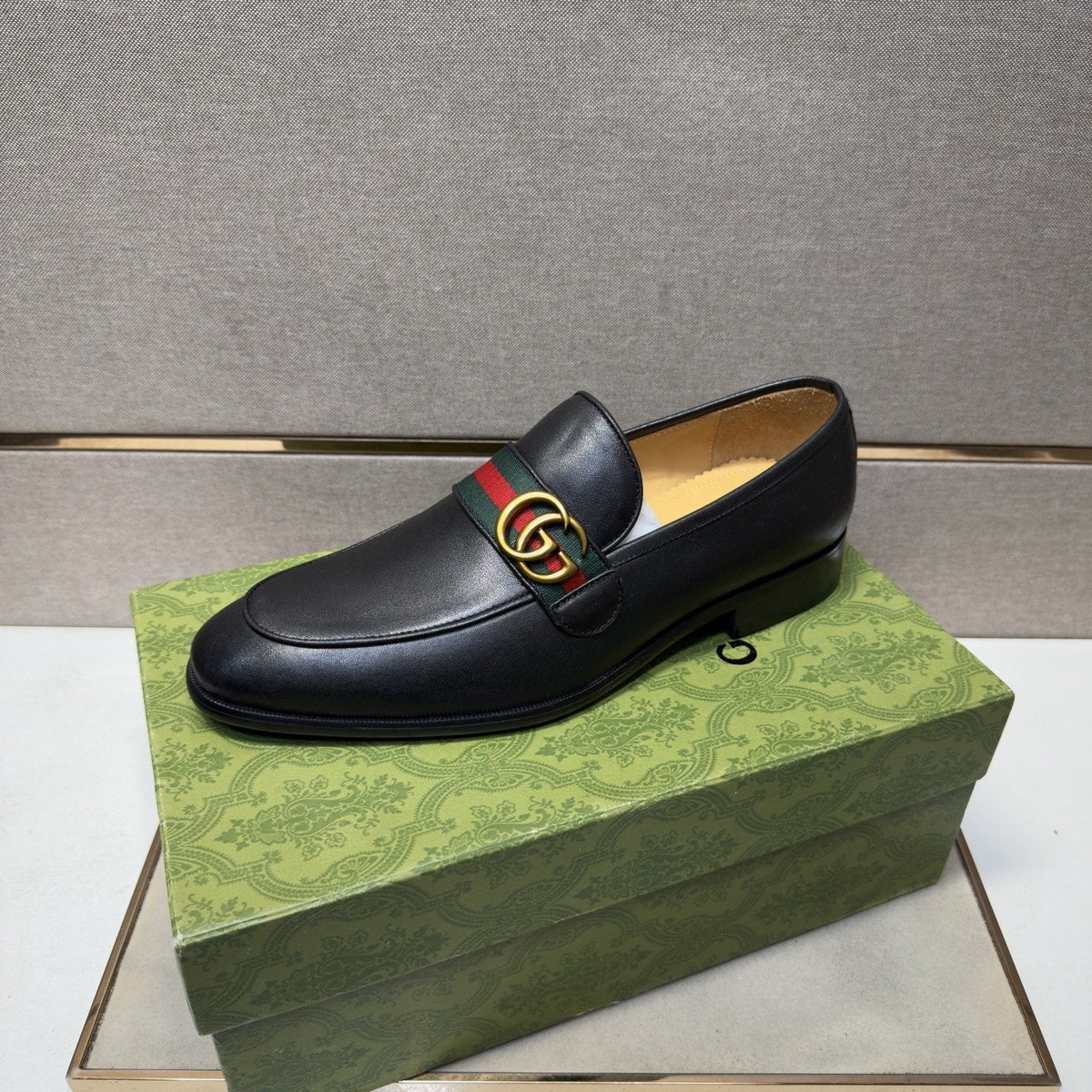 Gucci Men's Black Strap Loafers